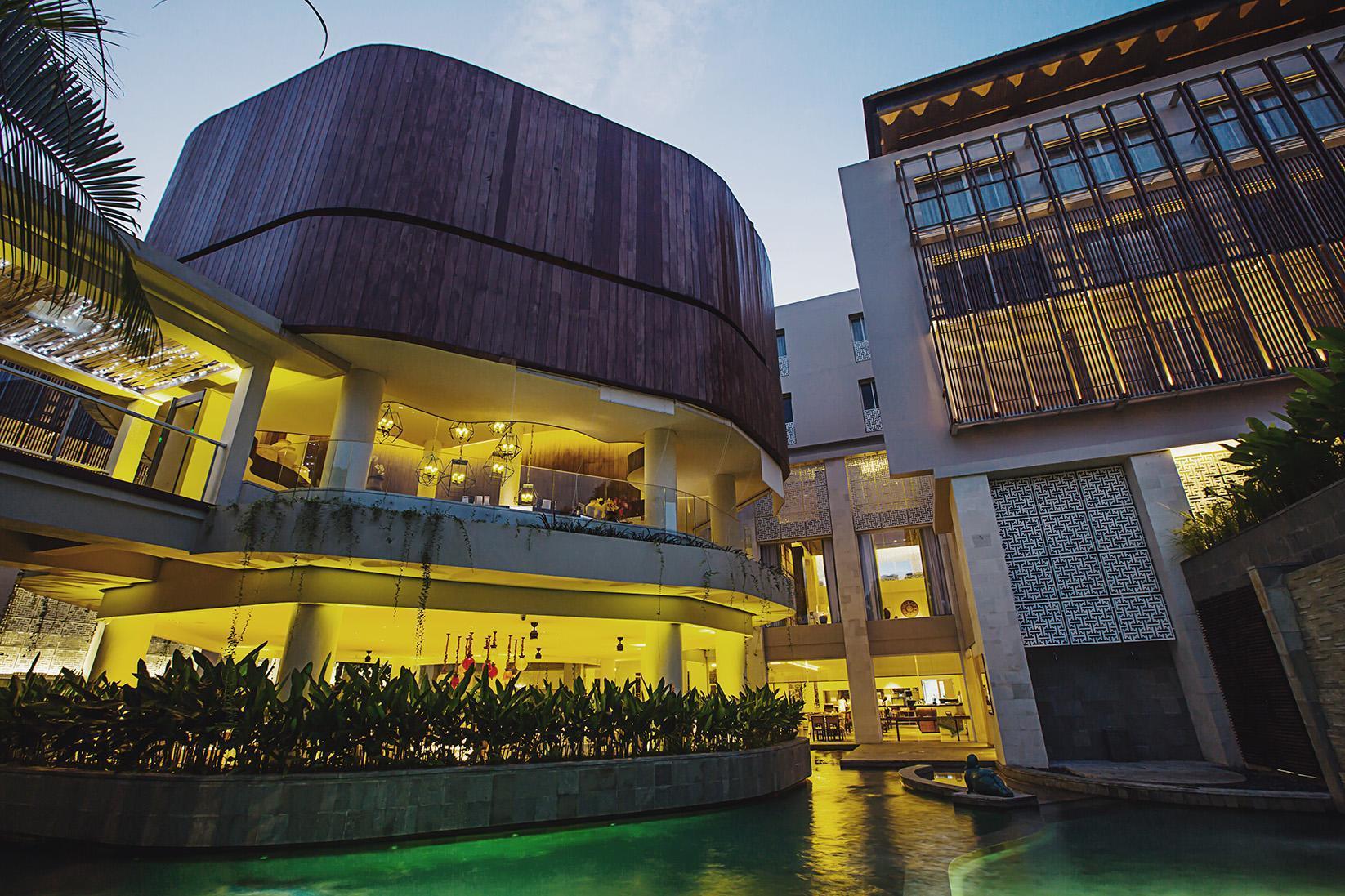 Bali Paragon Resort Hotel Jimbaran Esterno foto