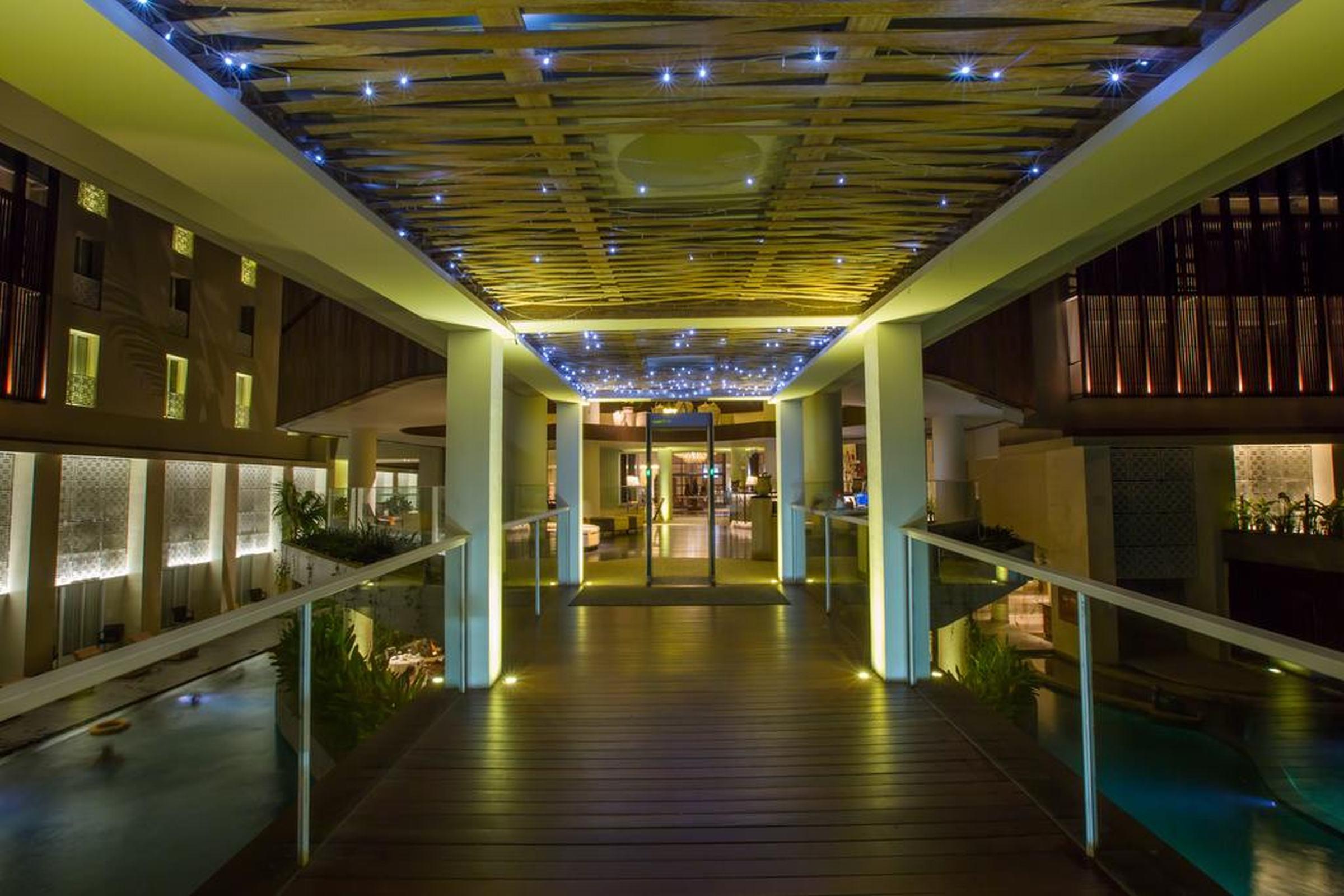 Bali Paragon Resort Hotel Jimbaran Esterno foto